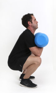 kettlebell-squat-end-side